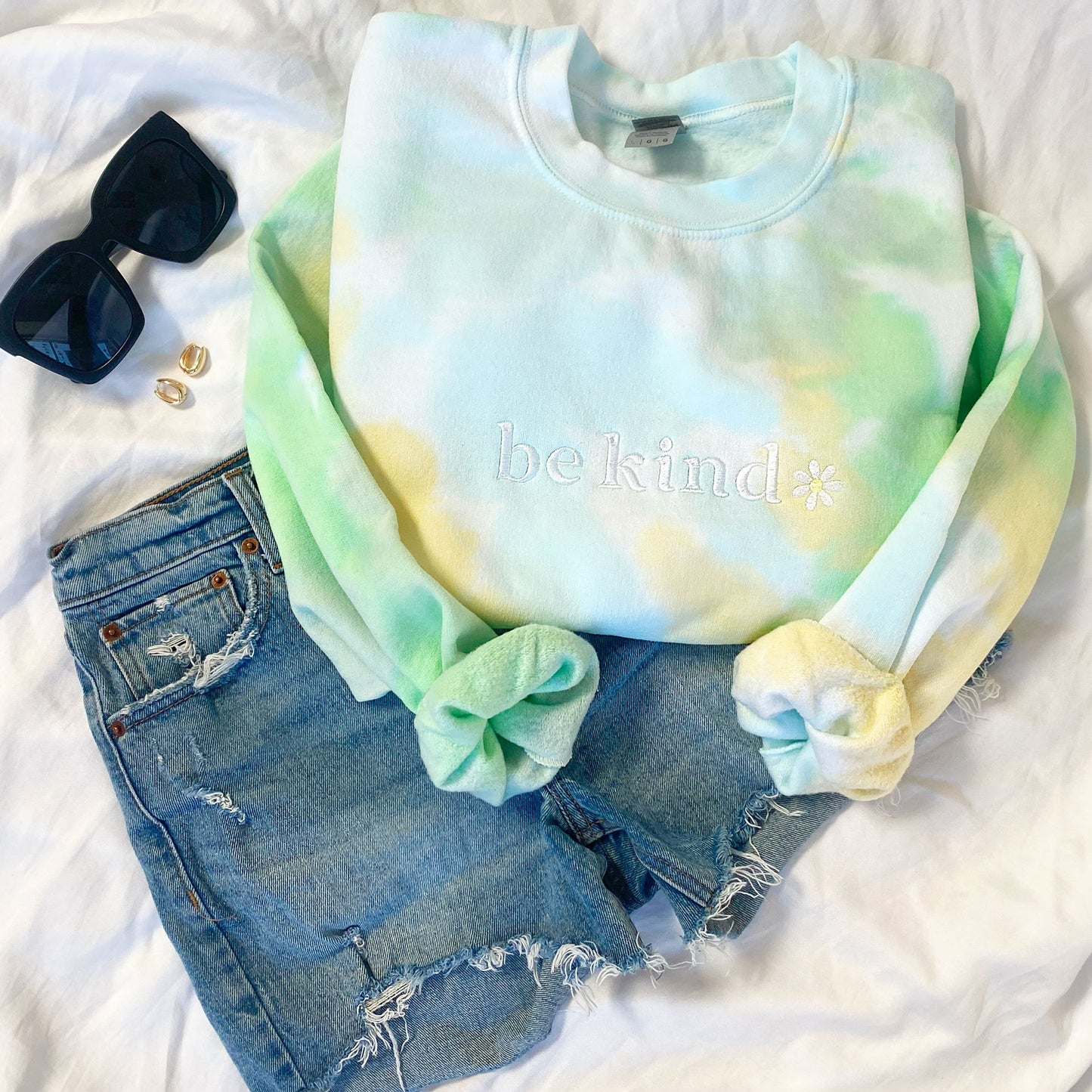 Be Kind Embroidered Daisy Lemon Lime Tie-Dye Crewneck Sweatshirt