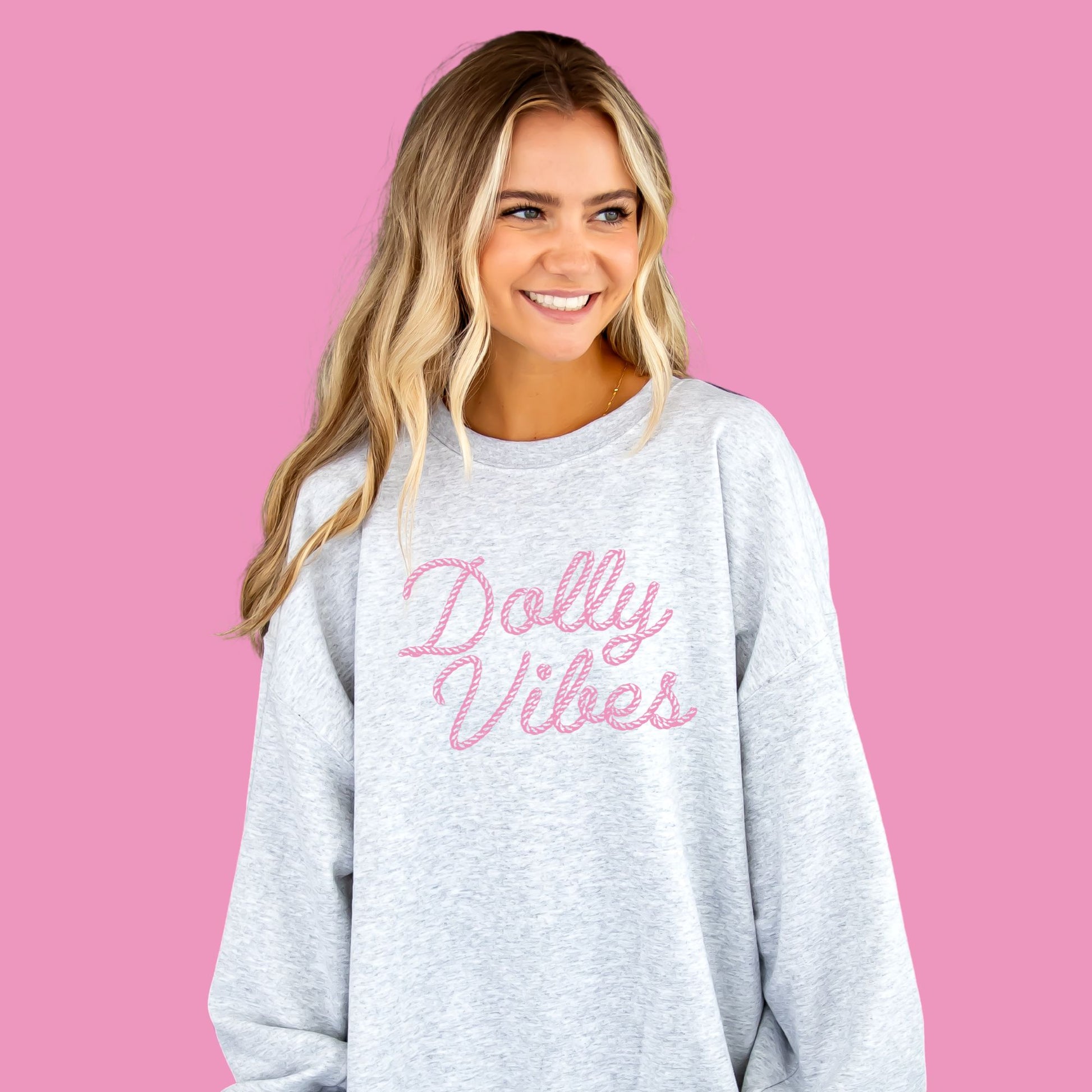 Dolly Vibes Gemma Crewneck Sweatshirt