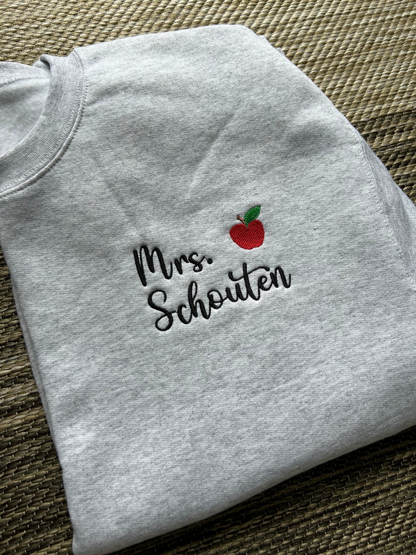Ash Mini Apple Personalized Teacher Crewneck | Large | Mrs. Schouten | Blooper