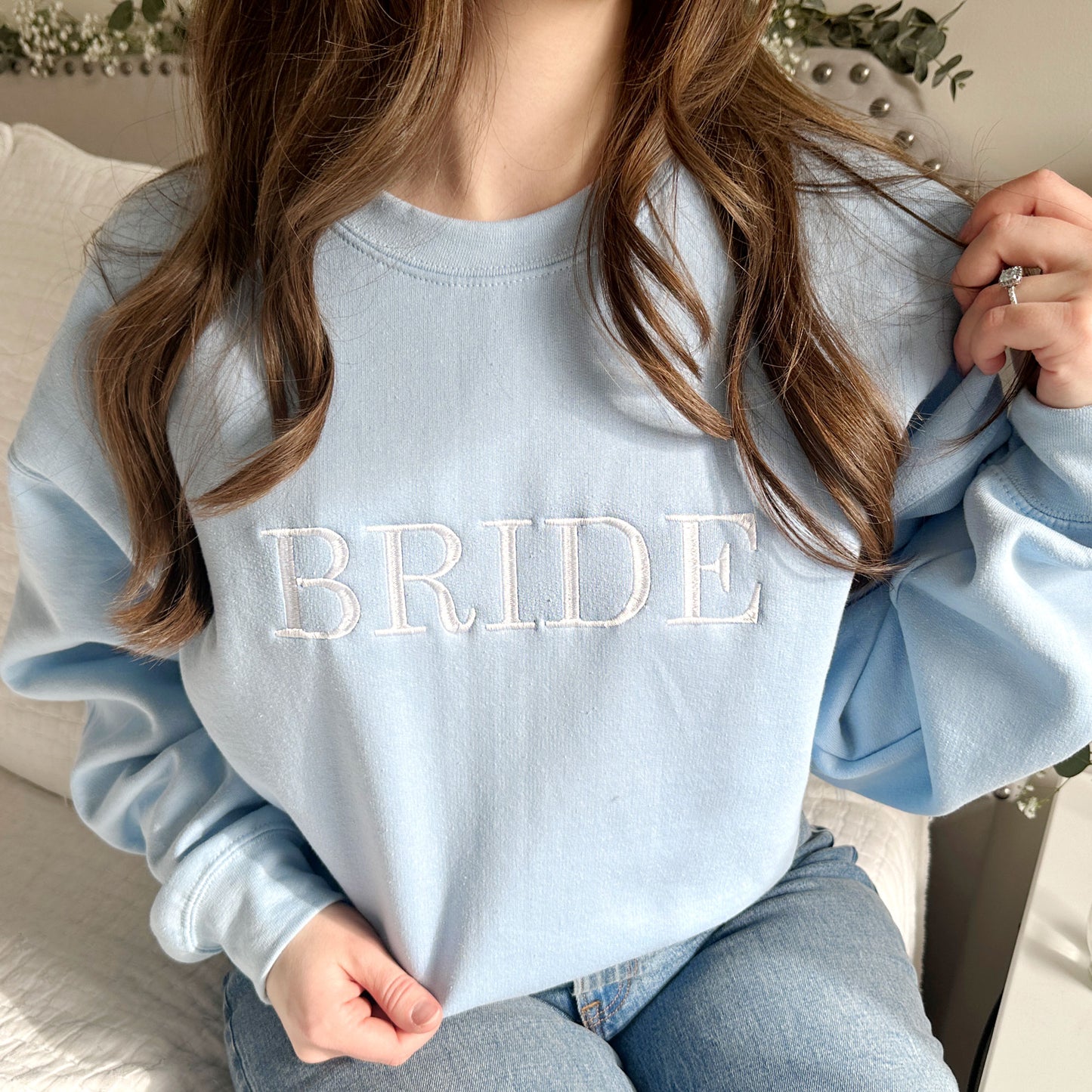 Bride embroidered light blue crewneck sweatshirt