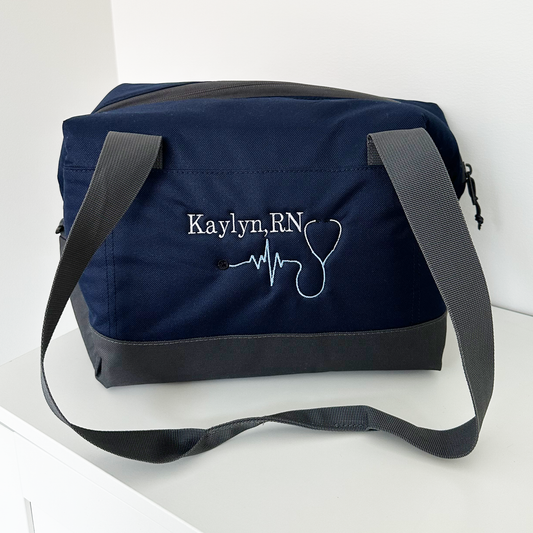 lunch bag with custom name and stethoscope embroidered design