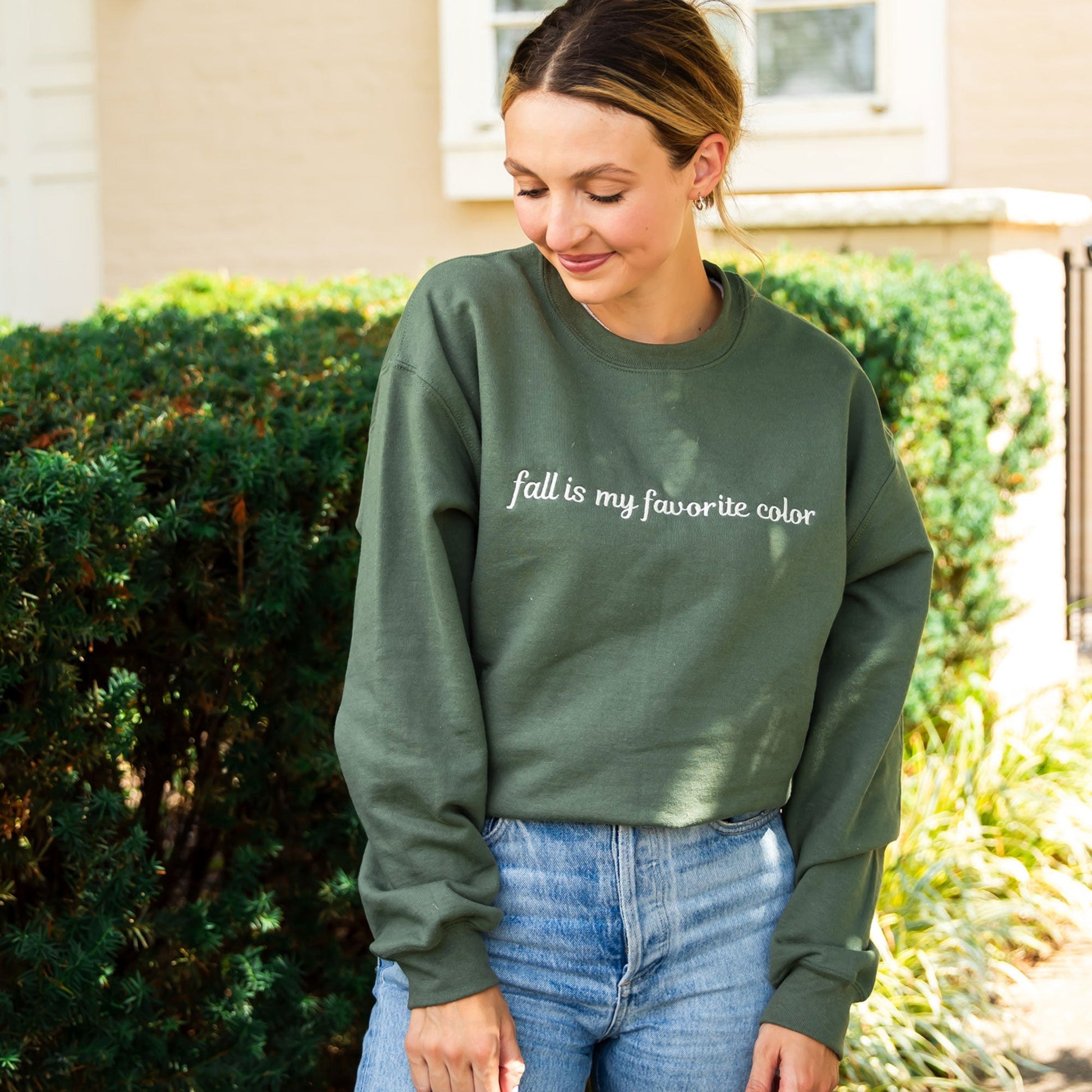 Green best sale color sweatshirt