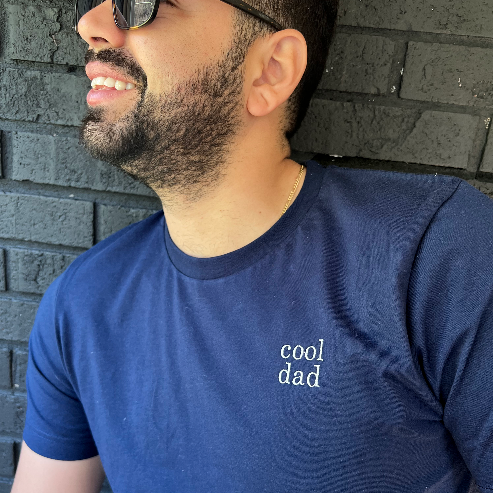 Personalized DAD Tee featuring Child's Name – Arden and Gold